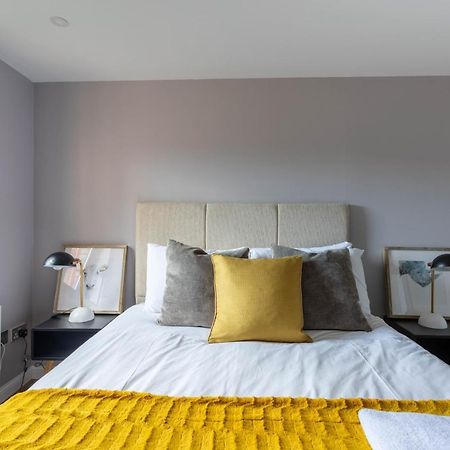גלאזגו Stunning 1 Bed Merchant City Apartment With Parking מראה חיצוני תמונה