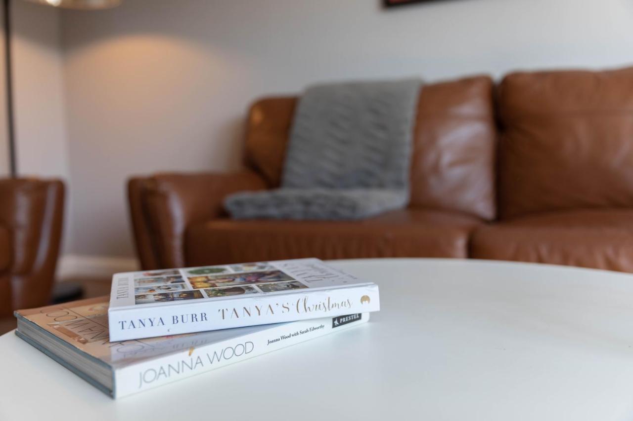 גלאזגו Stunning 1 Bed Merchant City Apartment With Parking מראה חיצוני תמונה