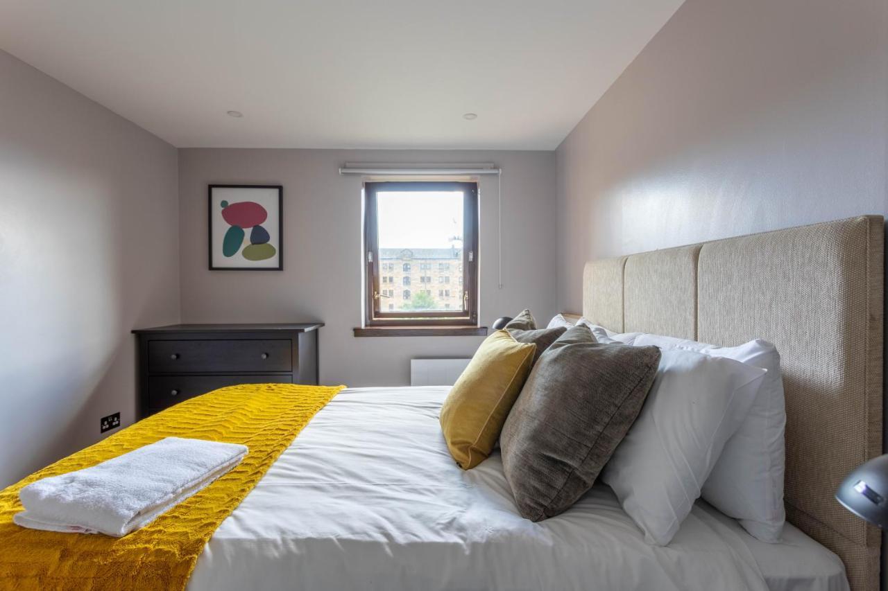 גלאזגו Stunning 1 Bed Merchant City Apartment With Parking מראה חיצוני תמונה