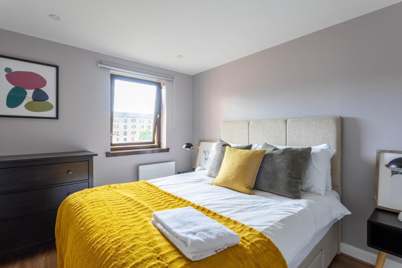 גלאזגו Stunning 1 Bed Merchant City Apartment With Parking מראה חיצוני תמונה
